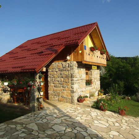 Guest House Emanuela Slunj Luaran gambar